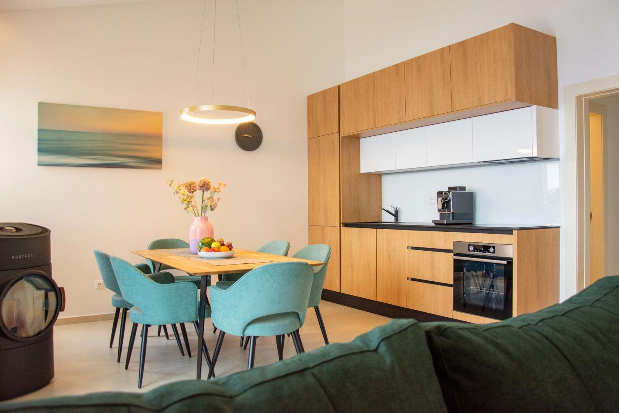 Joell Apartments Lokva Rogoznica Esterno foto