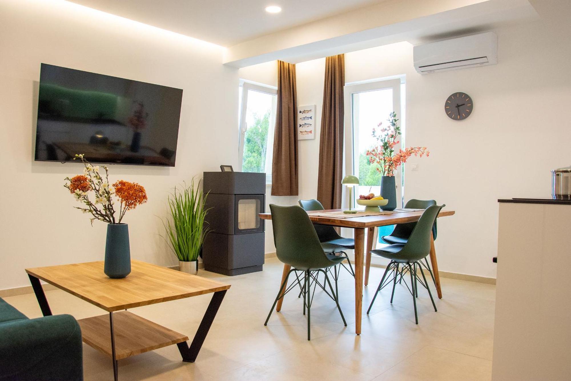 Joell Apartments Lokva Rogoznica Esterno foto